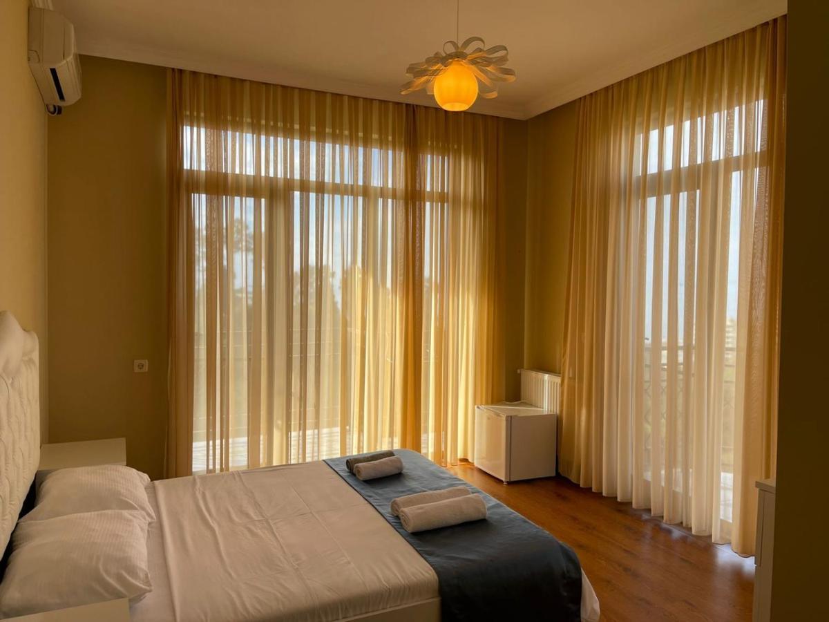Green Yard Hotel Batumi Luaran gambar